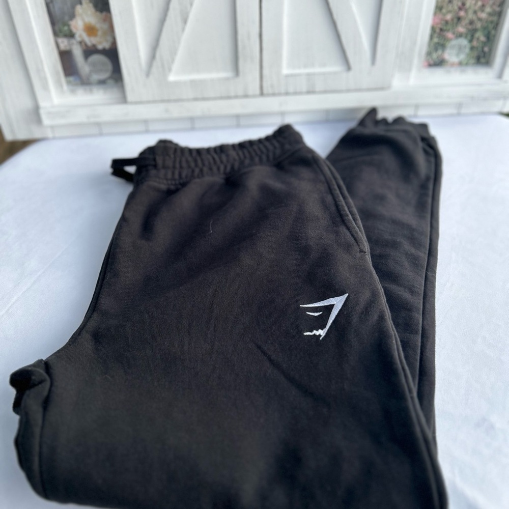 Gym shark  Sweat pants